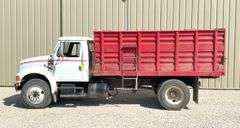 1991 International 4900 grain truck