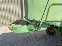 John Deere 4425 combine