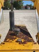 Case 480B backhoe loader