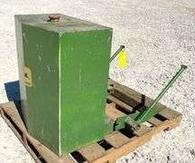 John Deere front mounted aux. fuel off of 4450