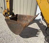 Case 480B backhoe loader