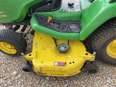 John Deere X590 riding mower