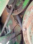 John Deere 4425 combine