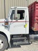 1991 International 4900 grain truck