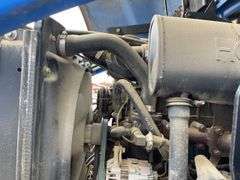 New Holland TC45DA 4x4 tractor w/ loader