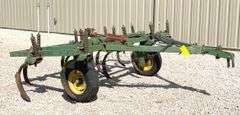 John Deere 10' pull type chisel plow, from the estate of Dr. Ken Buchmann