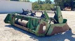 John Deere 213 13' grain head
