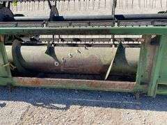 John Deere 213 13' grain head