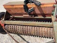 Brillion SST-961 8' pull type seeder w/ transport wheels, from the estate of Dr. Ken Buchmann