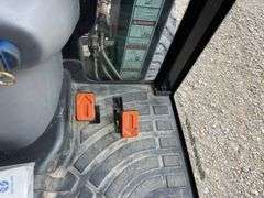 New Holland TC45DA 4x4 tractor w/ loader