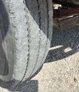 1991 International 4900 grain truck