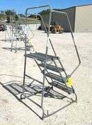 Ballymore 40" tall utility stairs, missing wheels