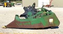 John Deere 213 13' grain head