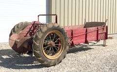 Ground drive manure spreader