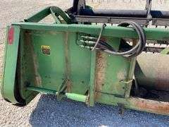 John Deere 213 13' grain head