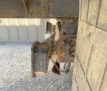 1991 International 4900 grain truck