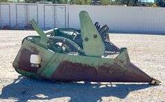 John Deere 213 13' grain head