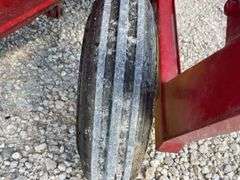 New Holland 472 7' mower conditioner