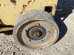 JLG 2646ES electric scissor lift