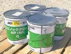 4 buckets of unused Epnoc grease