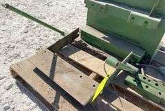 John Deere front mounted aux. fuel off of 4450