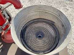 Monitor 1 1/4 hp stationary engine w/ water pump & cart