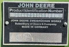 John Deere 4425 combine