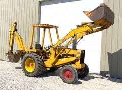 Case 480B backhoe loader