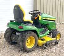John Deere X590 riding mower