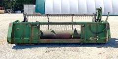 John Deere 213 13' grain head