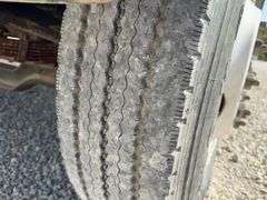 1991 International 4900 grain truck