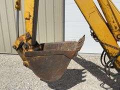 Case 480B backhoe loader