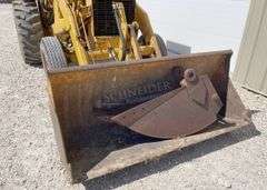 Case 480B backhoe loader