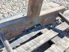 Bale spear for 3-pt. or loader bucket