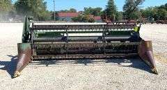 John Deere 213 13' grain head