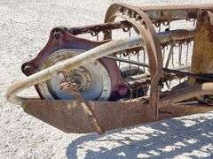 Ferguson 3-pt. PTO drive side delivery hay rake