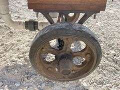 Monitor 1 1/4 hp stationary engine w/ water pump & cart