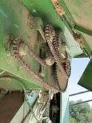 John Deere 4425 combine