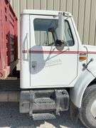 1991 International 4900 grain truck