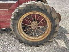 Ground drive manure spreader