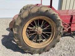 Ground drive manure spreader