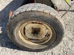 Brillion SST-961 8' pull type seeder w/ transport wheels, from the estate of Dr. Ken Buchmann