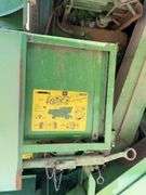 John Deere 4425 combine