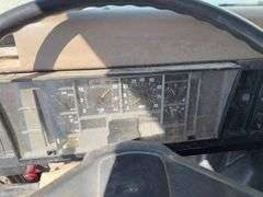 1991 International 4900 grain truck