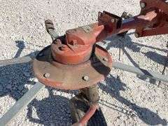 Hesston 3710 2 basket 3-pt. tedder