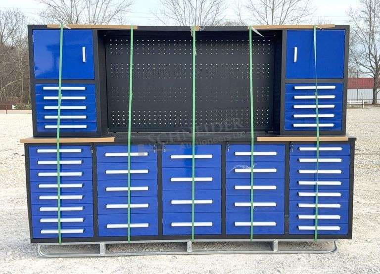 Unused 10' toolbox workbench w/ top