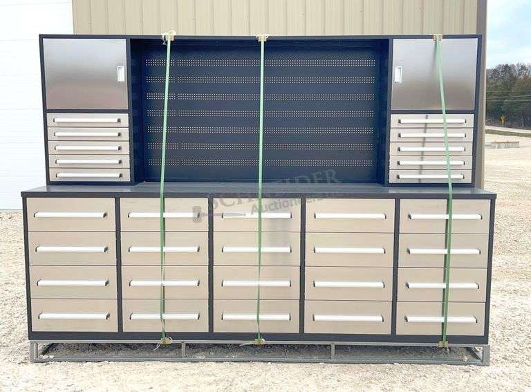 Unused 9.5' toolbox workbench w/ top