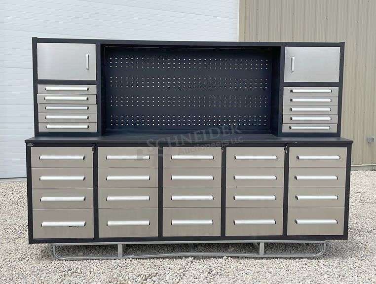 Unused 10' toolbox workbench w/ top