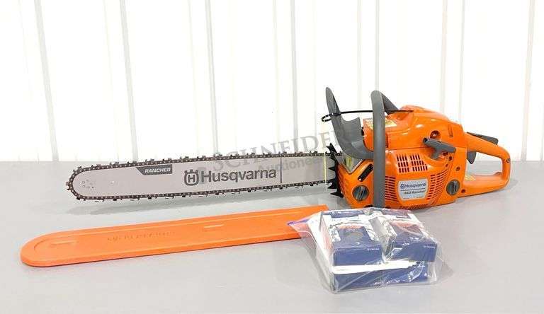 Husqvarna 460 Rancher chain saw