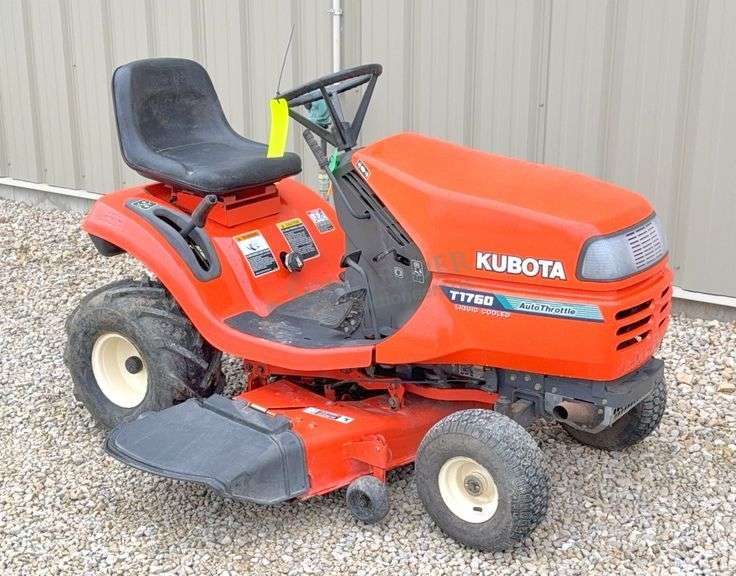 1997 Kubota T1760 riding mower
